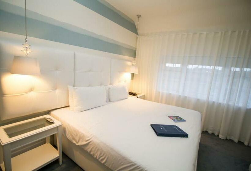 Standard Szoba King Size Bed, Connemara Sands Hotel & Spa
