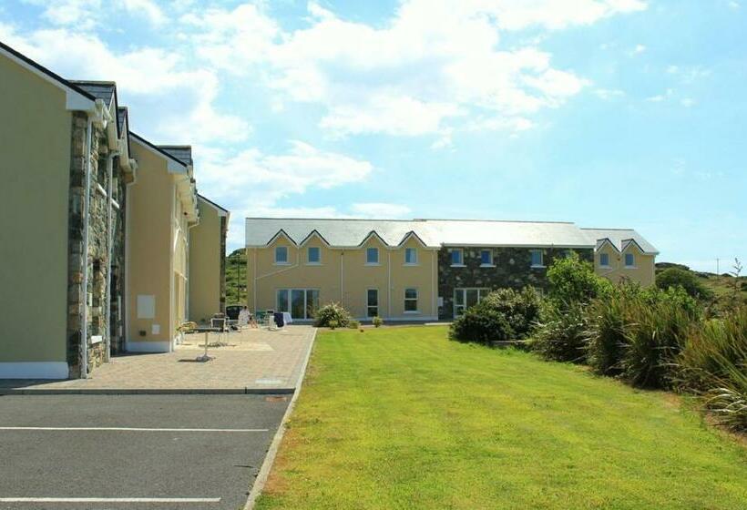 2 Szobás Ház, Connemara Sands Hotel & Spa