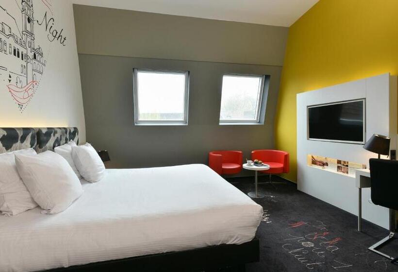 חדר סטנדרט, Martin S Dream