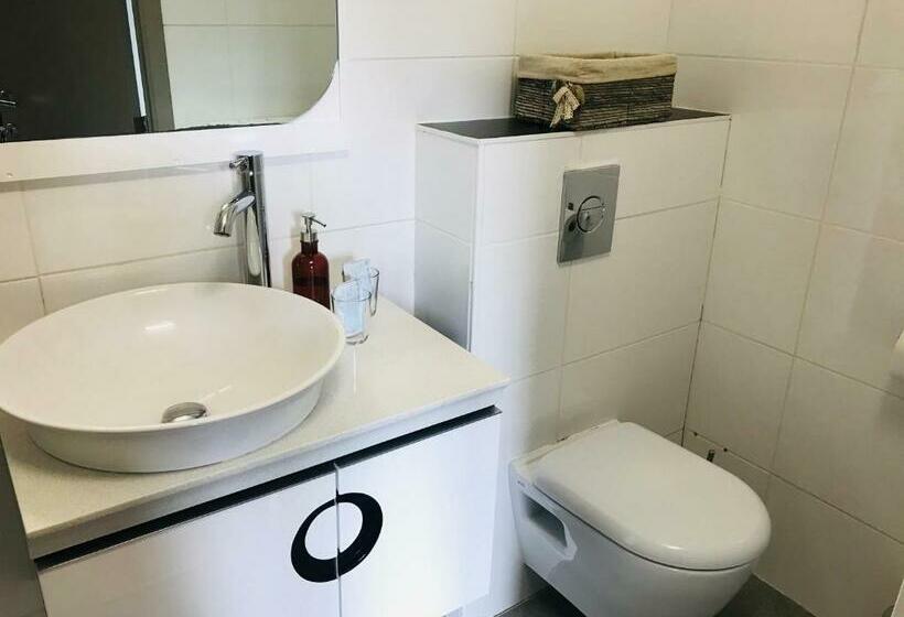 Номер Стандарт Вид на Сад, Taos B&b