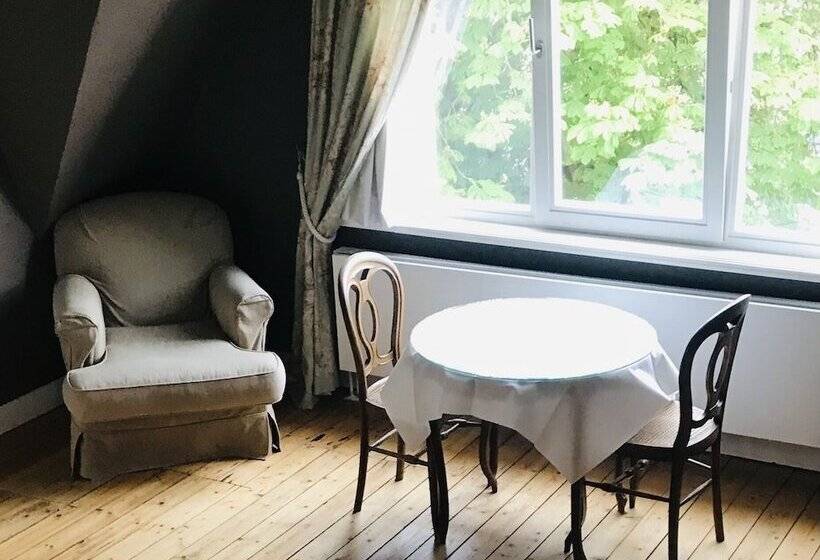 Апартаменты Классик 1 Спальня, B&b  T Kasteel &  T Koetshuys