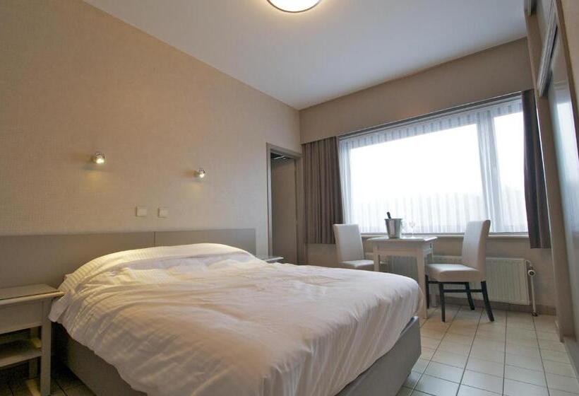 Quarto standart individual, De Golf