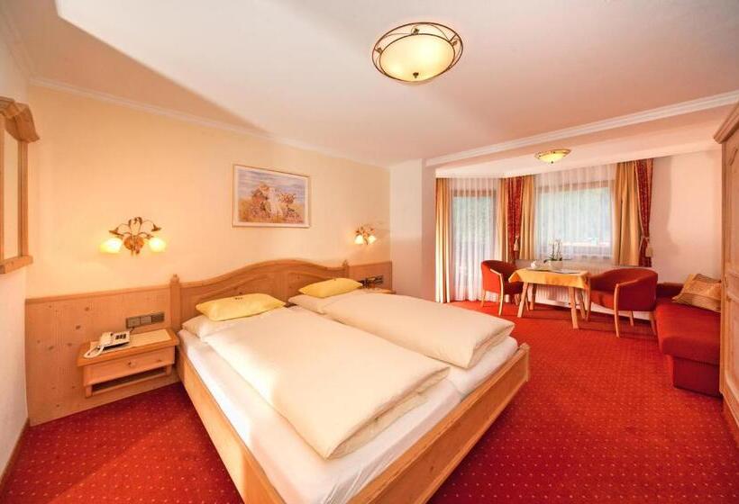 Comfort room with balcony, Gletscherblick