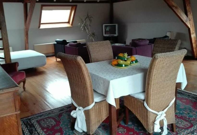 1 Bedroom Penthouse Apartment, Hooghuys