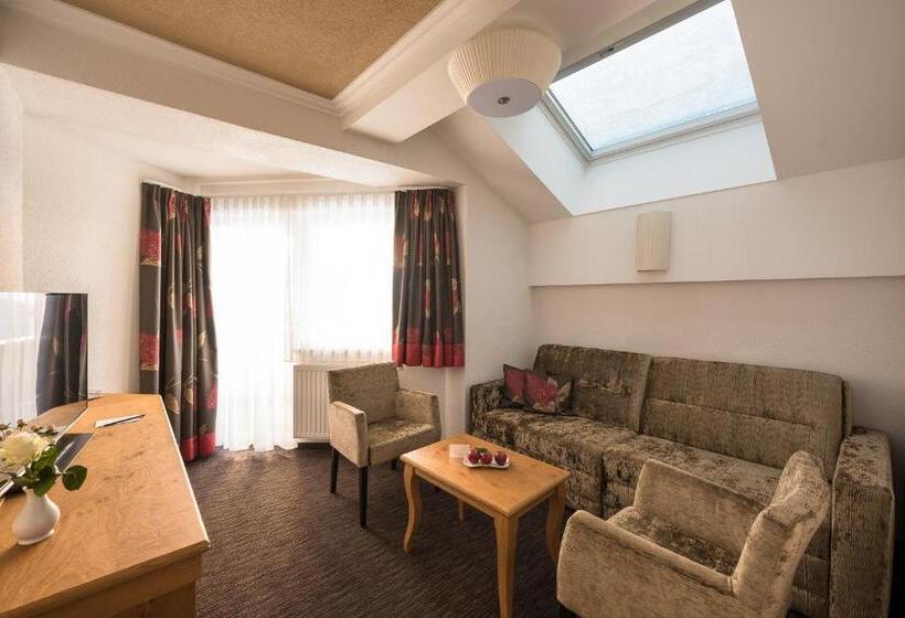 Deluxe Suite, Seespitz