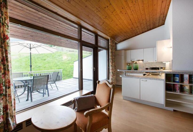 Апартаменты 2 Спальни, Familienhotel Mateera Gargellen / Montafon