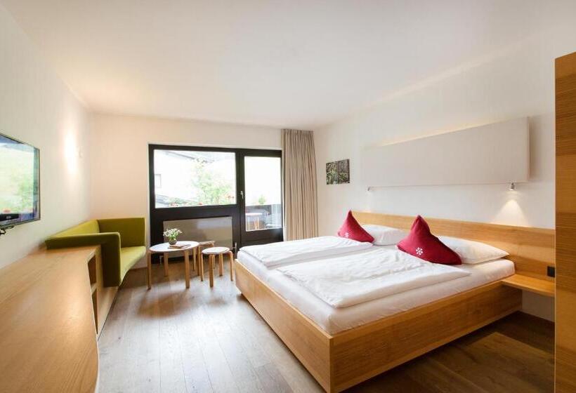 Семейный Номер, Familienhotel Mateera Gargellen / Montafon
