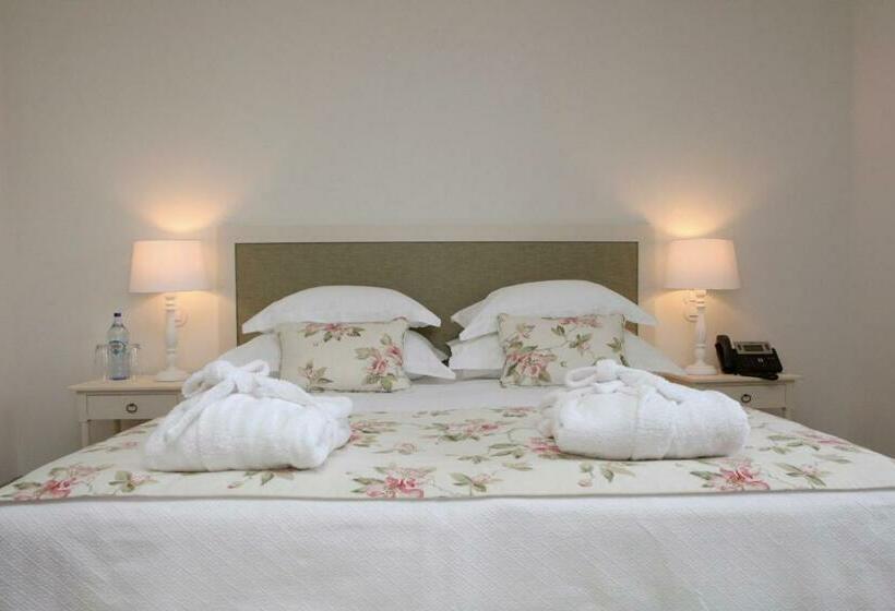 اتاق پرمیوم, Casa Palmela   Small Luxury Hotels Of The World, Hotel & Villas