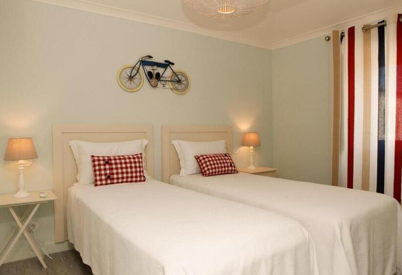 Вилла 3 Спальни, Casa Palmela   Small Luxury Hotels Of The World, Hotel & Villas