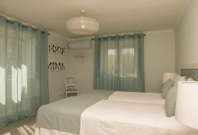 Вилла 3 Спальни, Casa Palmela   Small Luxury Hotels Of The World, Hotel & Villas