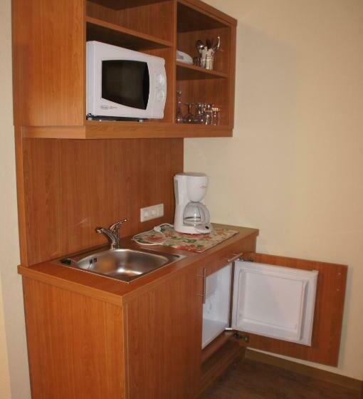 اتاق استاندارد, Mountain Motel