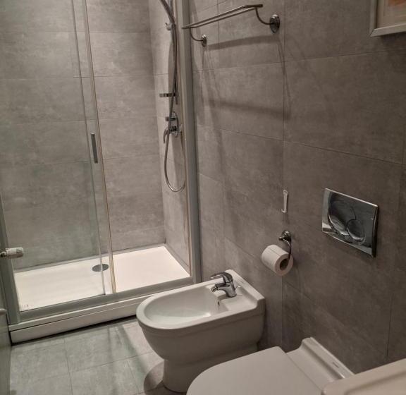 豪华房间, Avenue Hostel