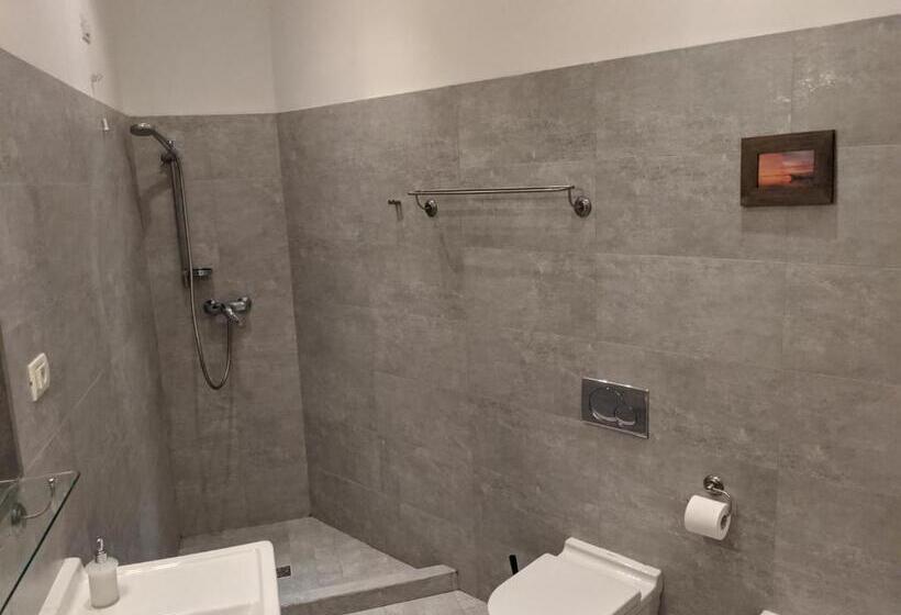 스탠다드 룸, Avenue Hostel