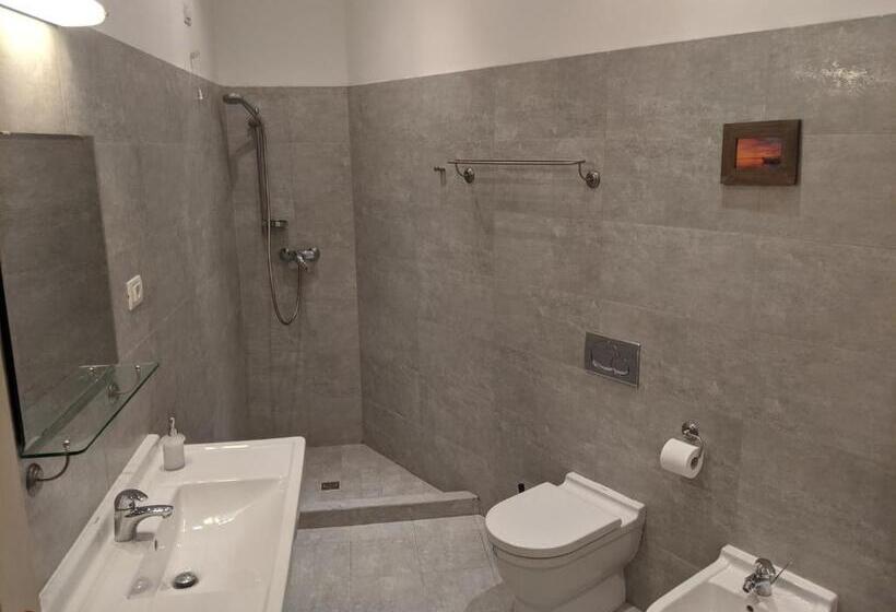 스탠다드 룸, Avenue Hostel
