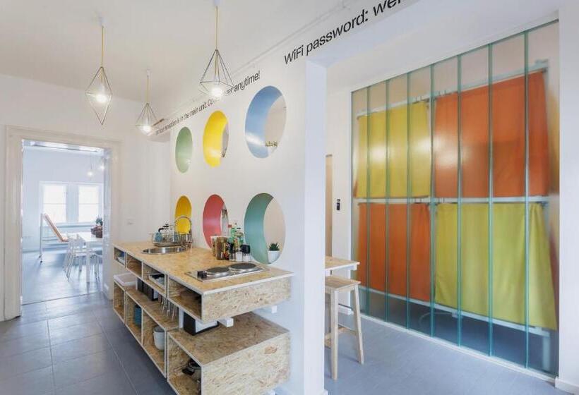 标准间, Avenue Hostel