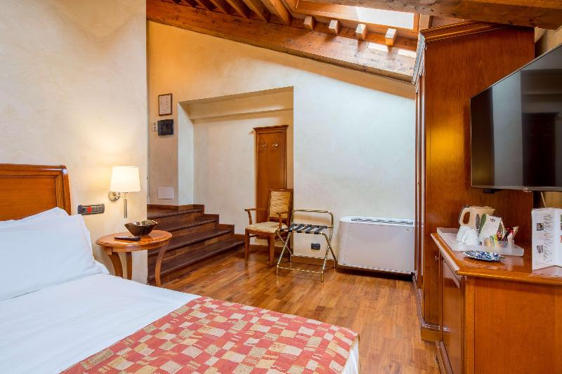 Номер Deluxe, Tanjung Pesona Beach Resort & Spa