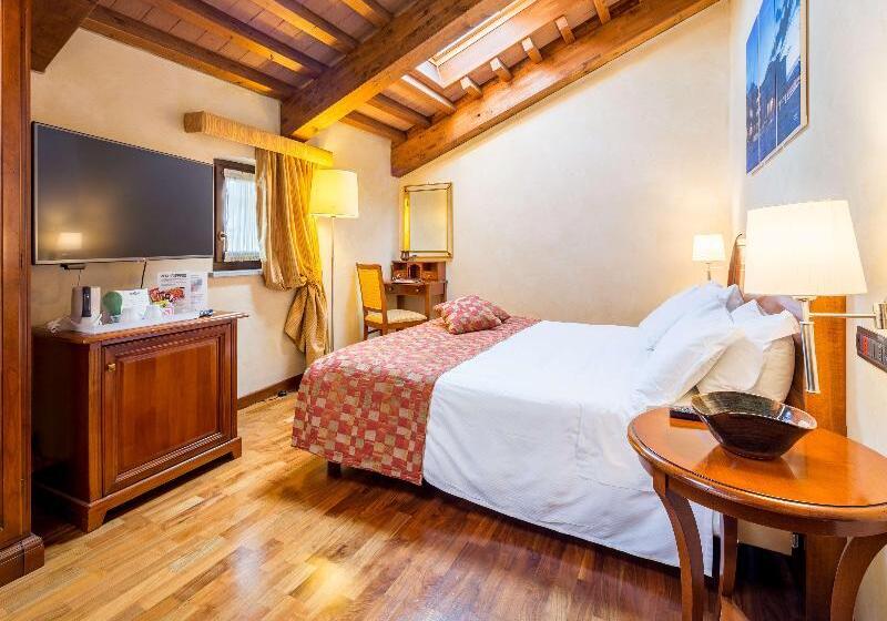 Номер Deluxe, Tanjung Pesona Beach Resort & Spa