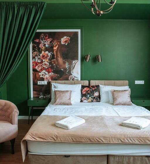 Номер Deluxe, Tókert Szálloda és étterem