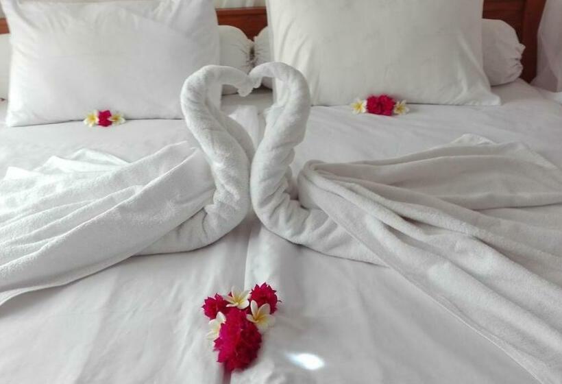 Вилла 2 Спальни, New Starlight Hotel Lovina