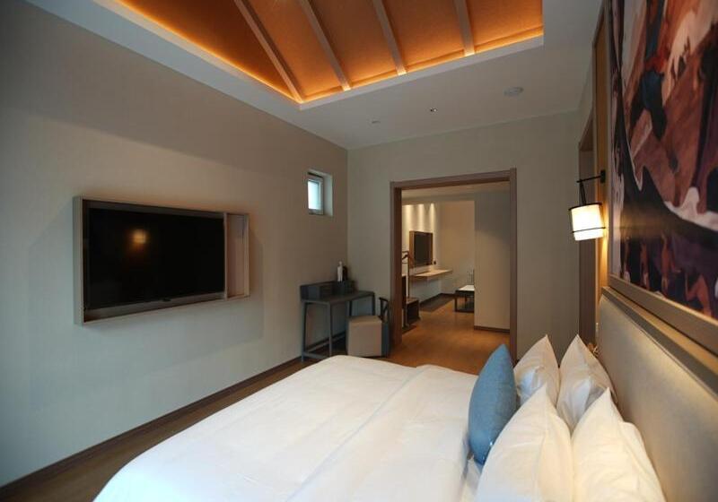 Номер Стандартный с Видом, Feronia Hotel Taihang Xiyagou Tourist Area