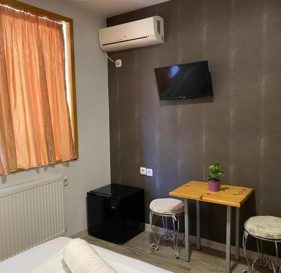 اتاق استاندارد, Family Hotel Amor