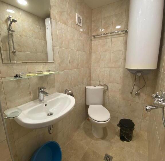 Номер Стандарт с Балконом, Family Hotel Julian