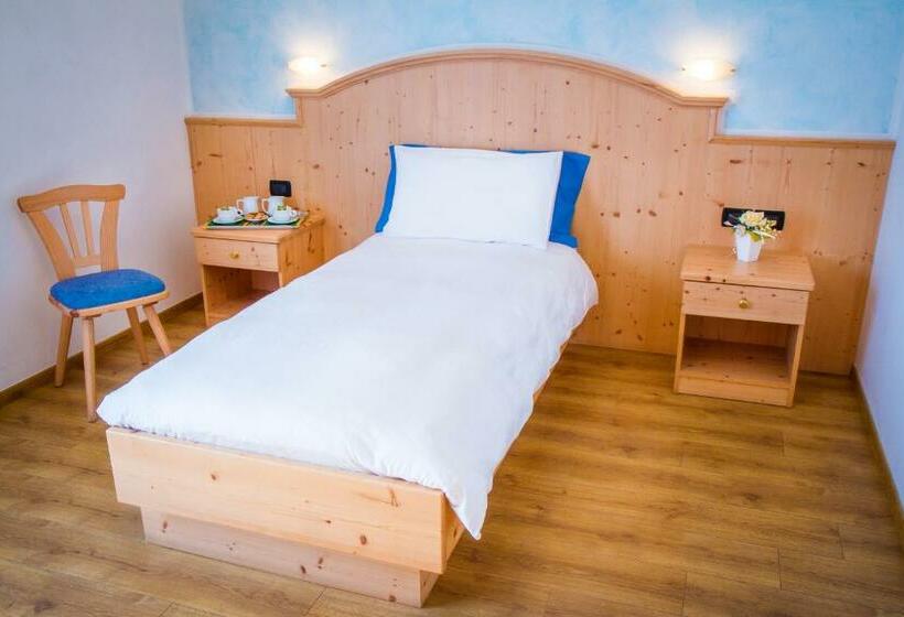 اتاق استاندارد, Agritur Val D Adige