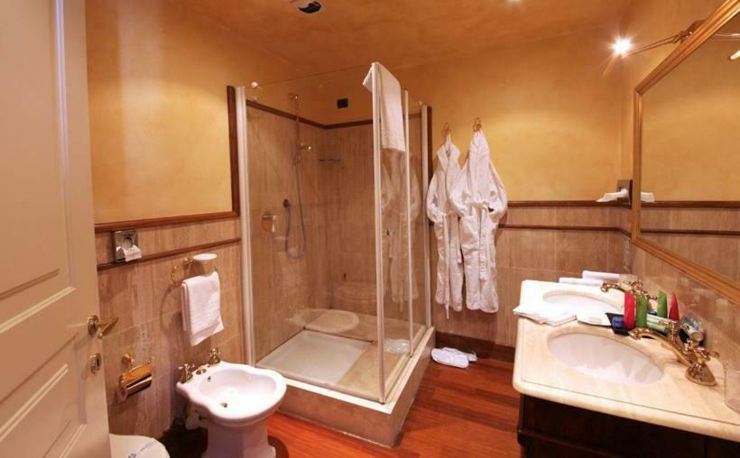 Номер Стандарт, Casa Pavesi