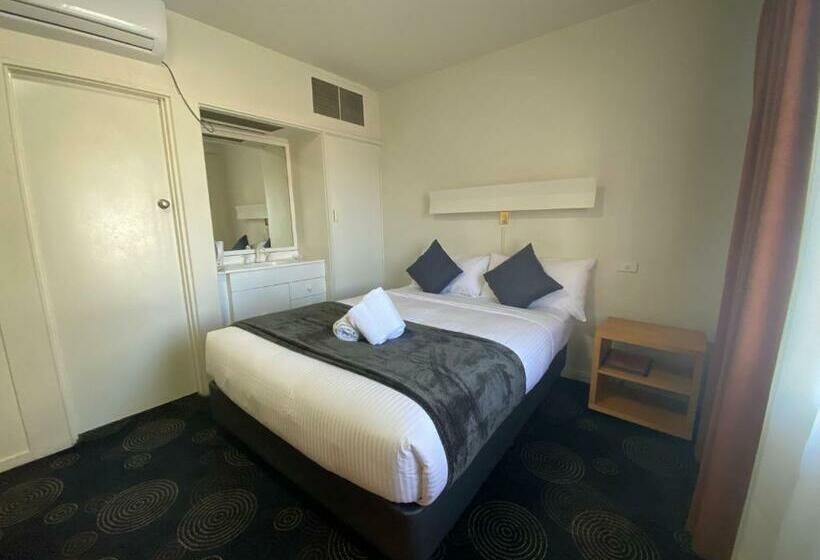 스탠다드 룸, The Astor Hotel Motel