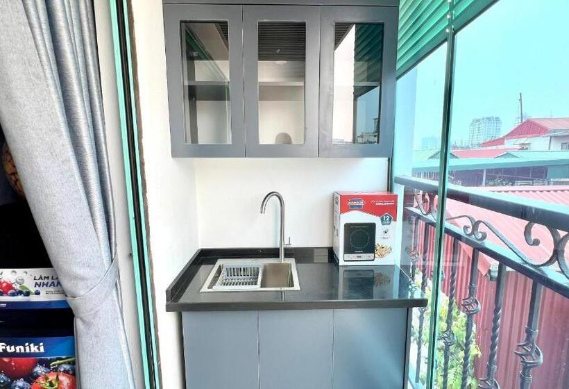 استودیوی لوکس, Era Apartment Cát Linh