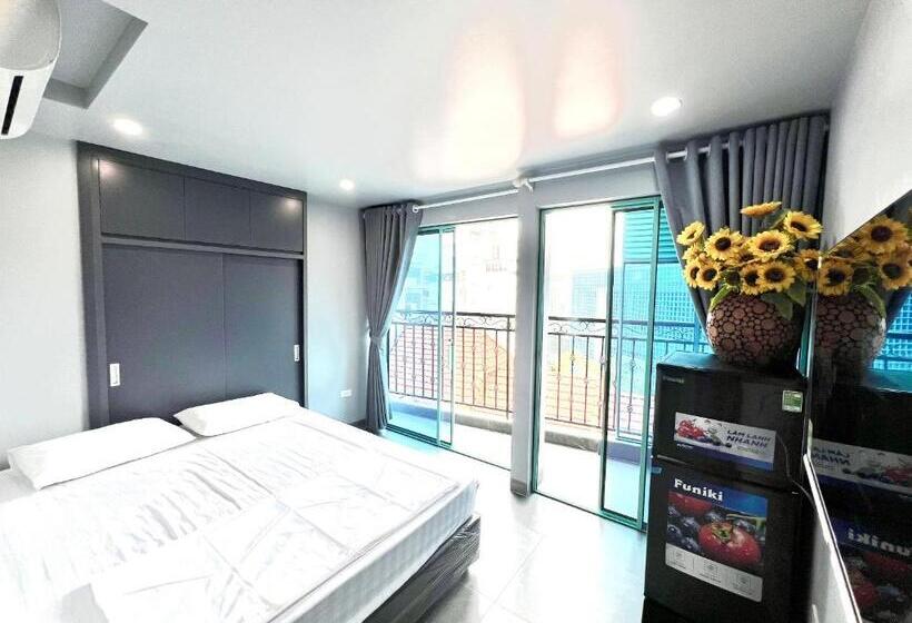استودیوی لوکس, Era Apartment Cát Linh