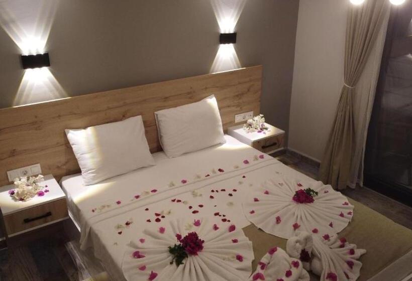 Номер Стандарт Вид на Море, Trakhei̇a Otel