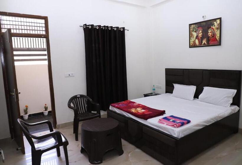 Номер Deluxe, Rang Vilas Residency Vrindavan