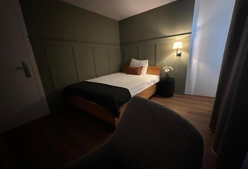 Номер Basic, Peterhof Sarnen