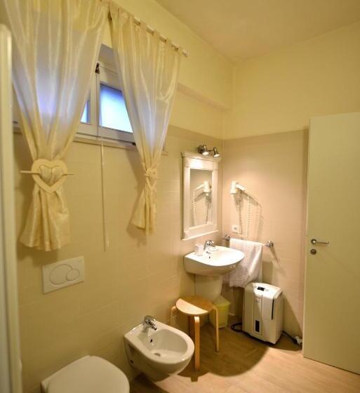 اتاق خانوادگی, B&b Villa Bianca