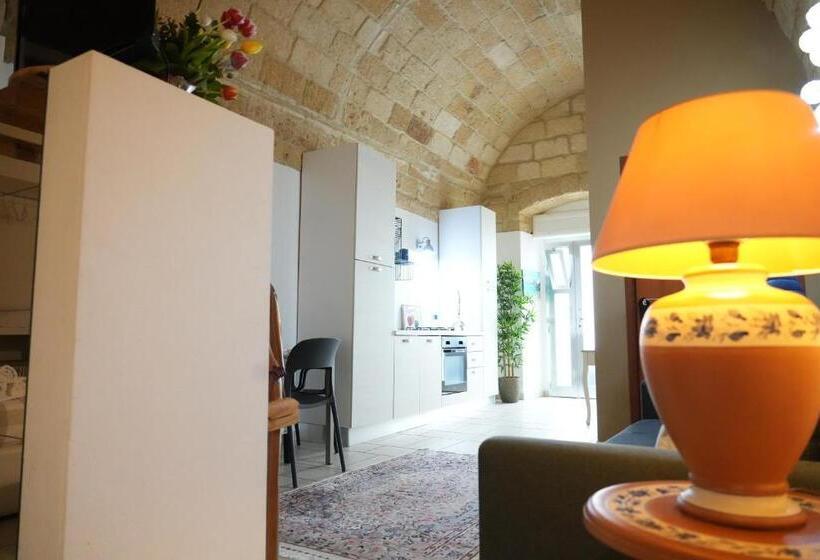 Четырехместный Номер Классик, Bed & Breakfast Al Borgo