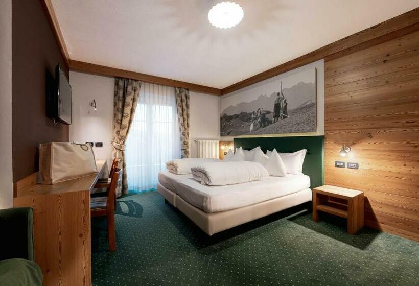 Pokój Trzyosobowy Comfort, Chalet Sas Morin