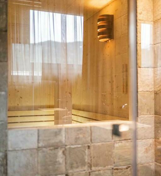 סוויטה, Loewe Dolomites