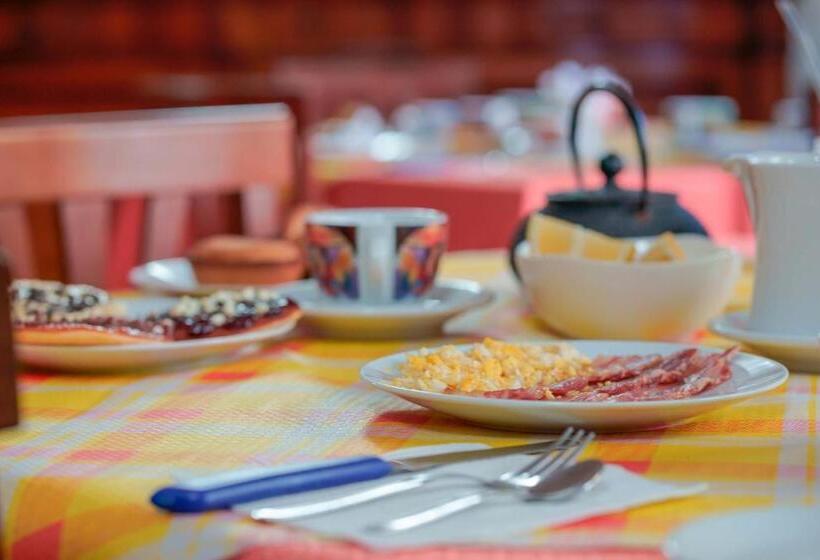 スタンダードトリプルルーム, Bed And Breakfast Cairoli Exclusive Room