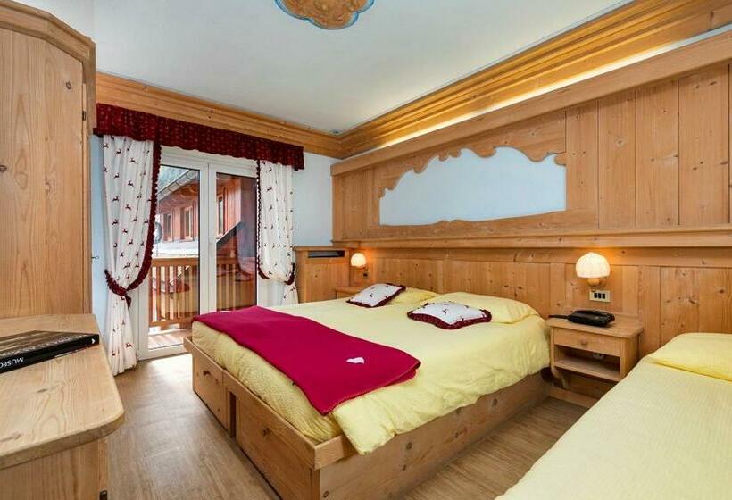 اتاق استاندارد سه نفره, Aurora