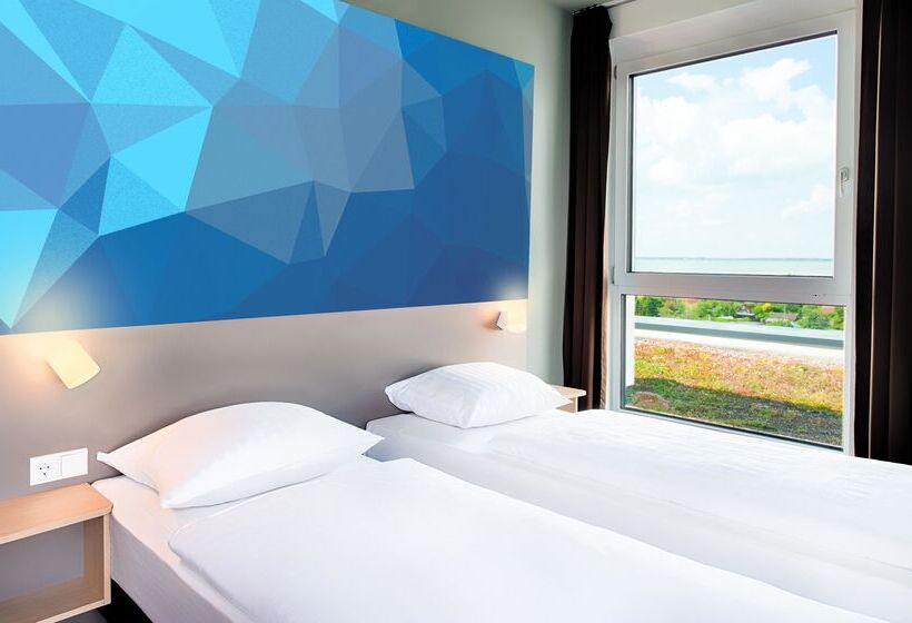 Номер Стандарт, B&b Hotel Frankfurt Niederrad