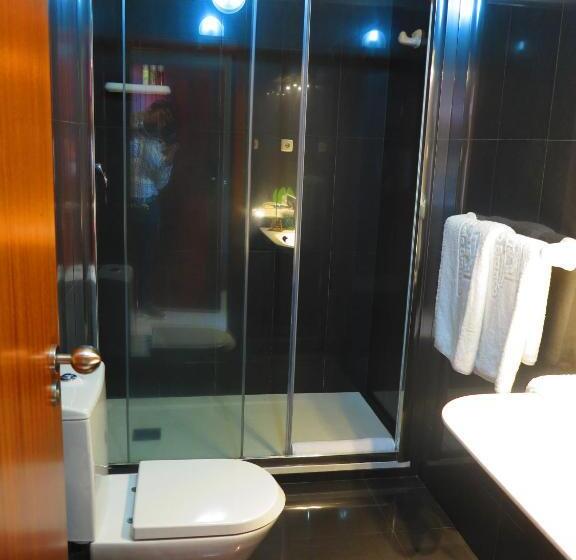 Номер Deluxe, Castelo Branco