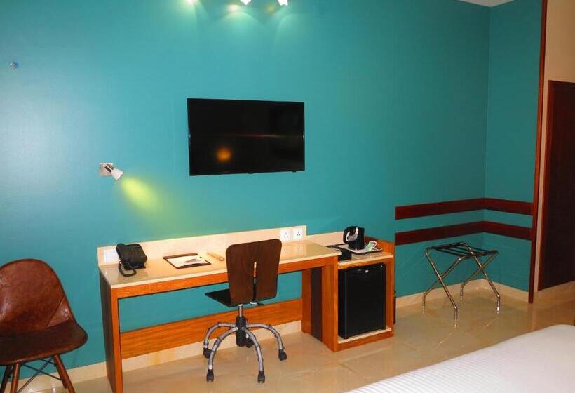 Номер Deluxe, Castelo Branco