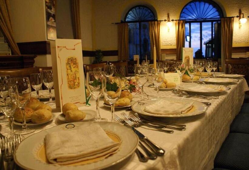 Полулюкс Вид на Море, Palazzo Krataiis
