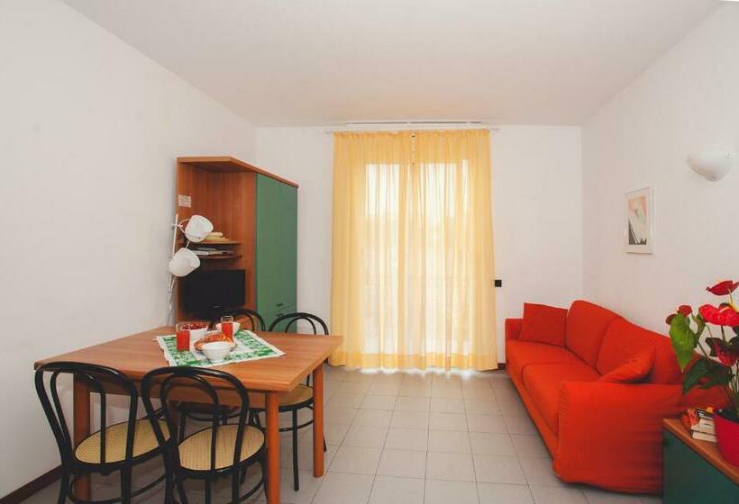 Апартаменты 1 Спальня, Residence Il Monello