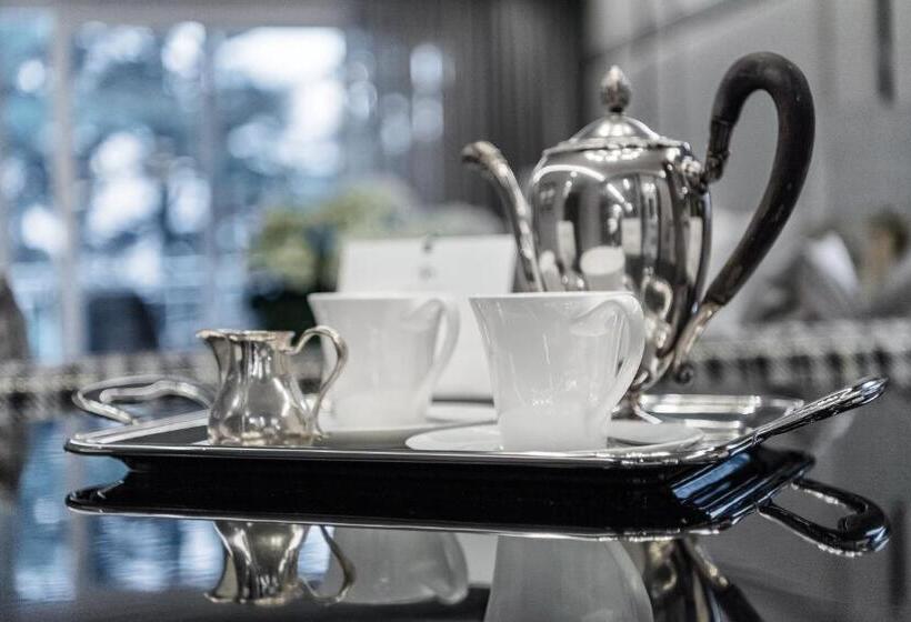 デラックススイート, Villa Eden A Member Of Leading Hotels Of The World