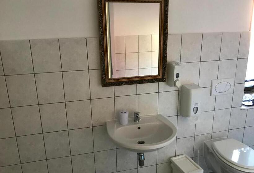 آپارتمان 1 خوابه با چشم‌انداز, B&b Rot