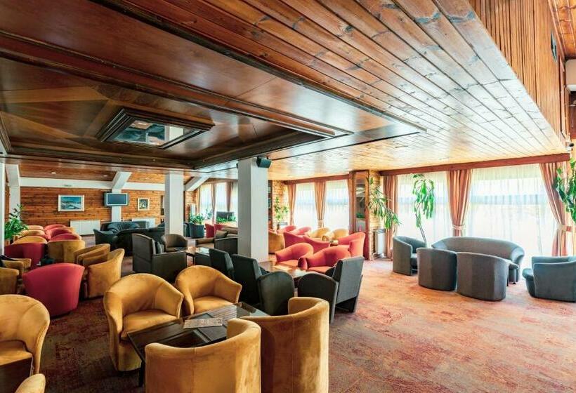 اتاق لوکس با وان آب گرم, Bistra, Resort Mavrovo