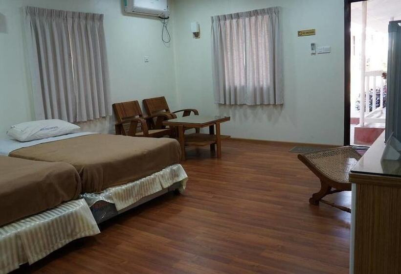 اتاق لوکس, Highland Lodge