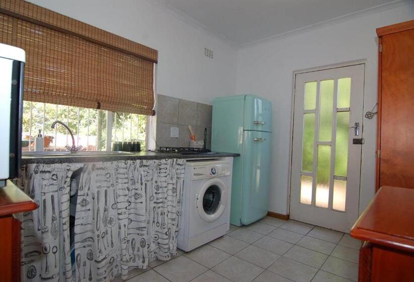 Дом 2 Спальни, Villa Helderberg
